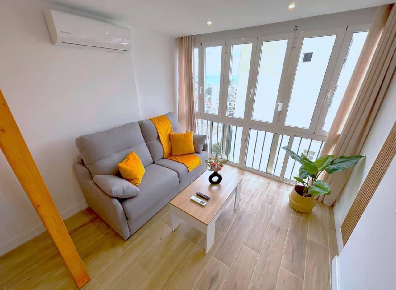 Studio for sale in Torremolinos - € 250,000 (Ref: 9827456)