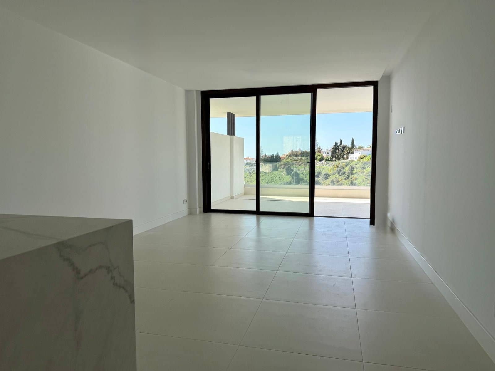 2 bedroom Flat for sale in Mijas with pool garage - € 499,000 (Ref: 9827460)
