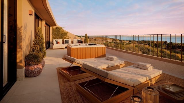 Piso de 2 habitaciones en Torreblanca, Fuengirola en venta con piscina garaje - 499.000 € (Ref: 9827463)