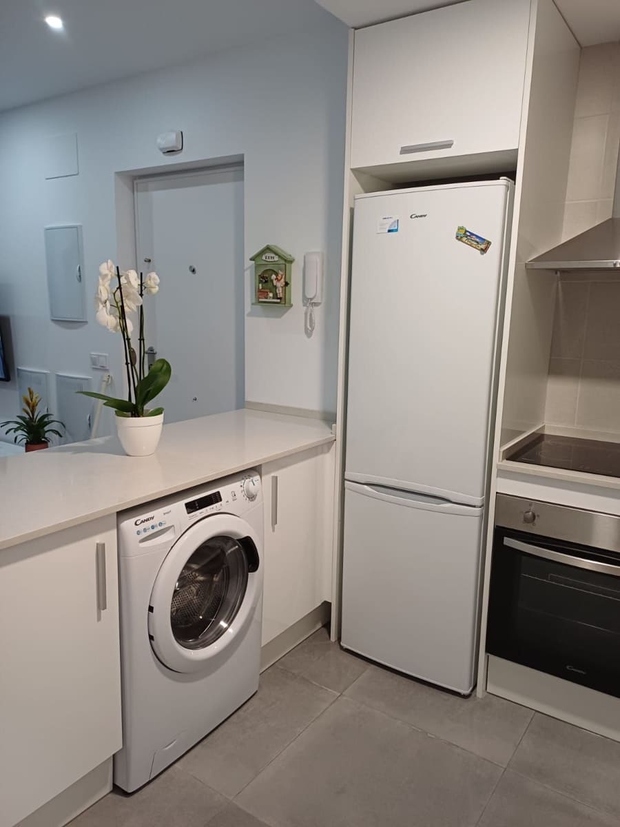 2 sovrum Lägenhet att hyra i Fuengirola - 1 100 € (Ref: 9828746)