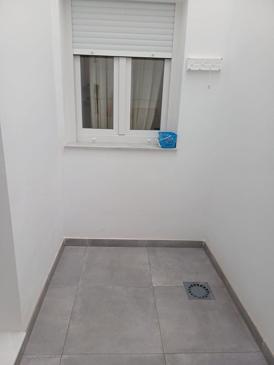 2 sovrum Lägenhet att hyra i Fuengirola - 1 100 € (Ref: 9828746)