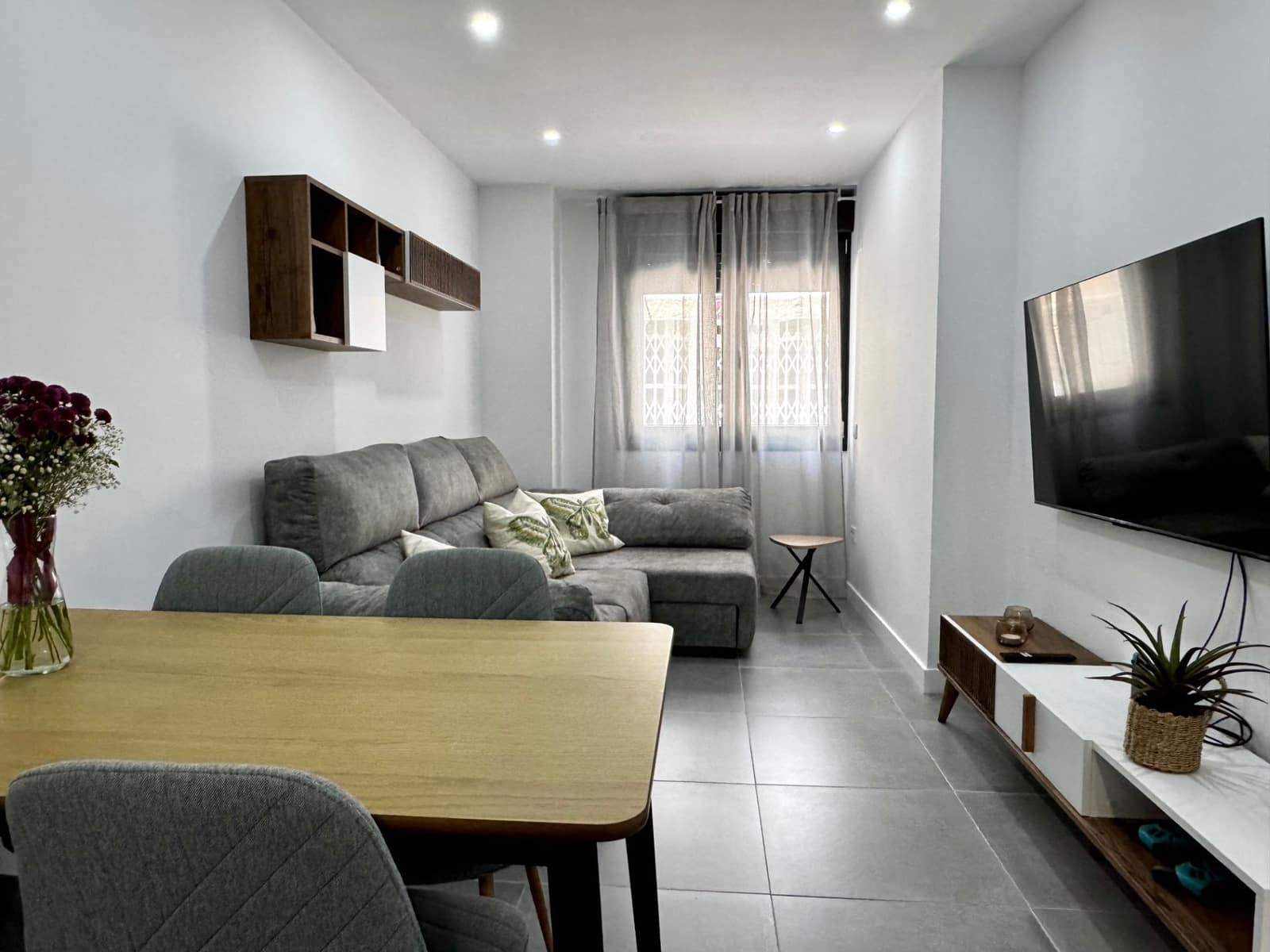 2 sovrum Lägenhet att hyra i Fuengirola - 1 100 € (Ref: 9828746)