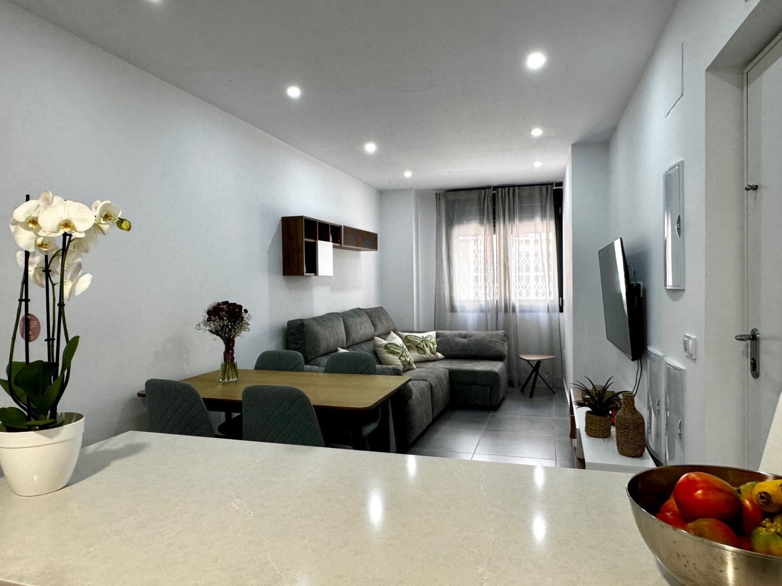 2 sovrum Lägenhet att hyra i Fuengirola - 1 100 € (Ref: 9828746)