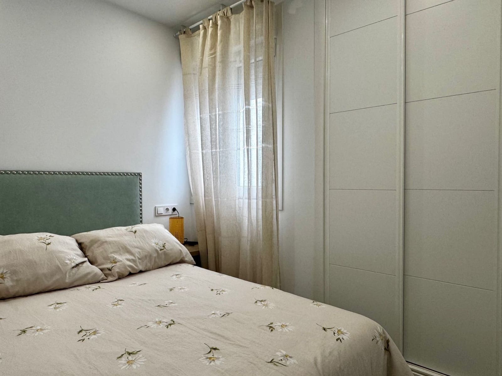2 sovrum Lägenhet att hyra i Fuengirola - 1 100 € (Ref: 9828746)