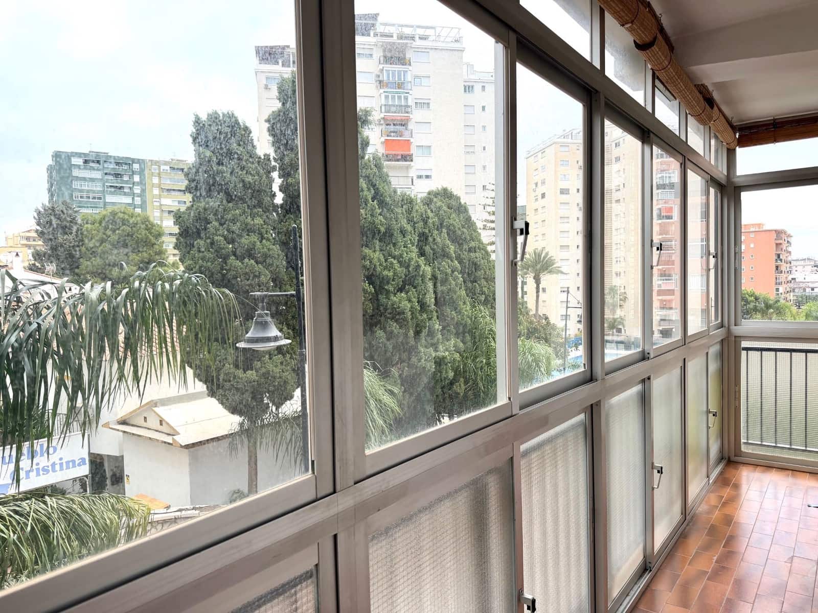 3 bedroom Flat for sale in Fuengirola with pool garage - € 359,000 (Ref: 9830767)