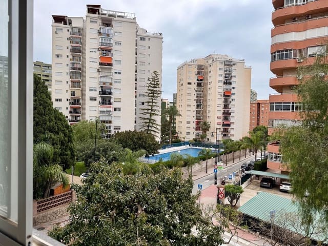 3 soverom Leilighet til salgs i Los Boliches , Fuengirola med svømmebasseng garasje - € 359 000 (Ref: 9830768)
