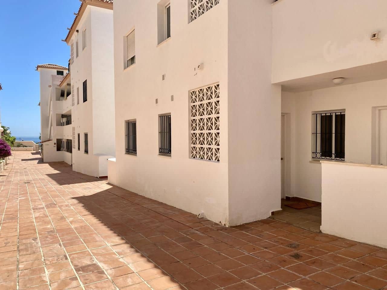3 Zimmer Wohnung zu vermieten in Benalmadena mit Pool Garage - 1.450 € (Ref: 9833339)