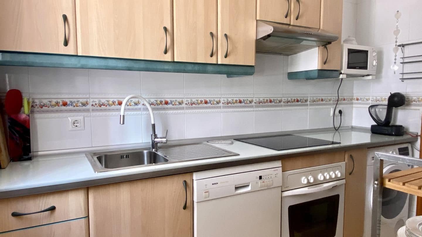 3 Zimmer Wohnung zu vermieten in Benalmadena mit Pool Garage - 1.450 € (Ref: 9833339)