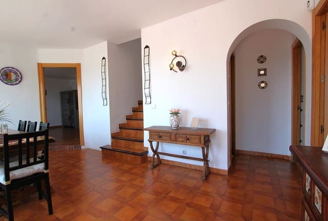 4 chambre Villa/Maison à vendre à Montealto - Monterrey, Benalmádena avec piscine garage - 720 000 € (Ref: 9864707)