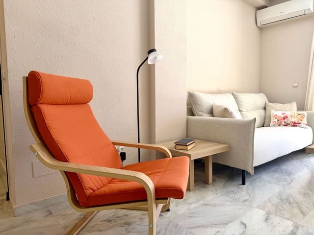 1 bedroom Apartment for rent in Torremolinos with pool - € 1,400 (Ref: 9866653)