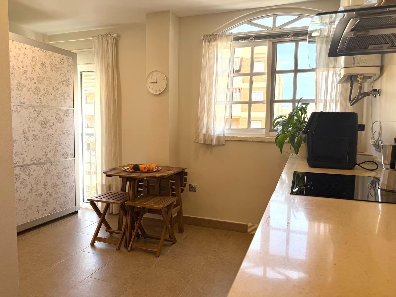 1 bedroom Apartment for rent in Torremolinos with pool - € 1,400 (Ref: 9866653)