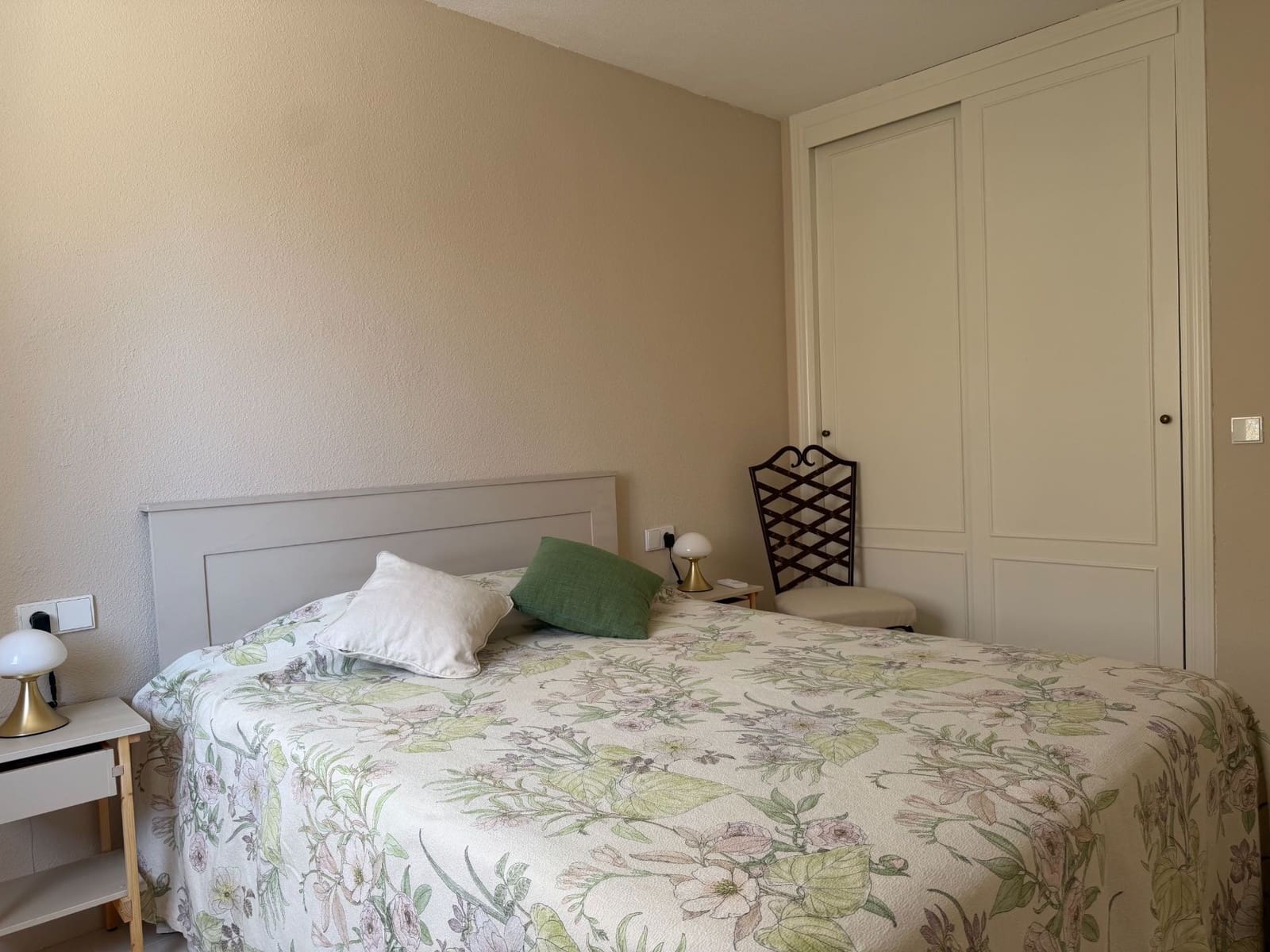 1 bedroom Apartment for rent in Torremolinos with pool - € 1,400 (Ref: 9866653)