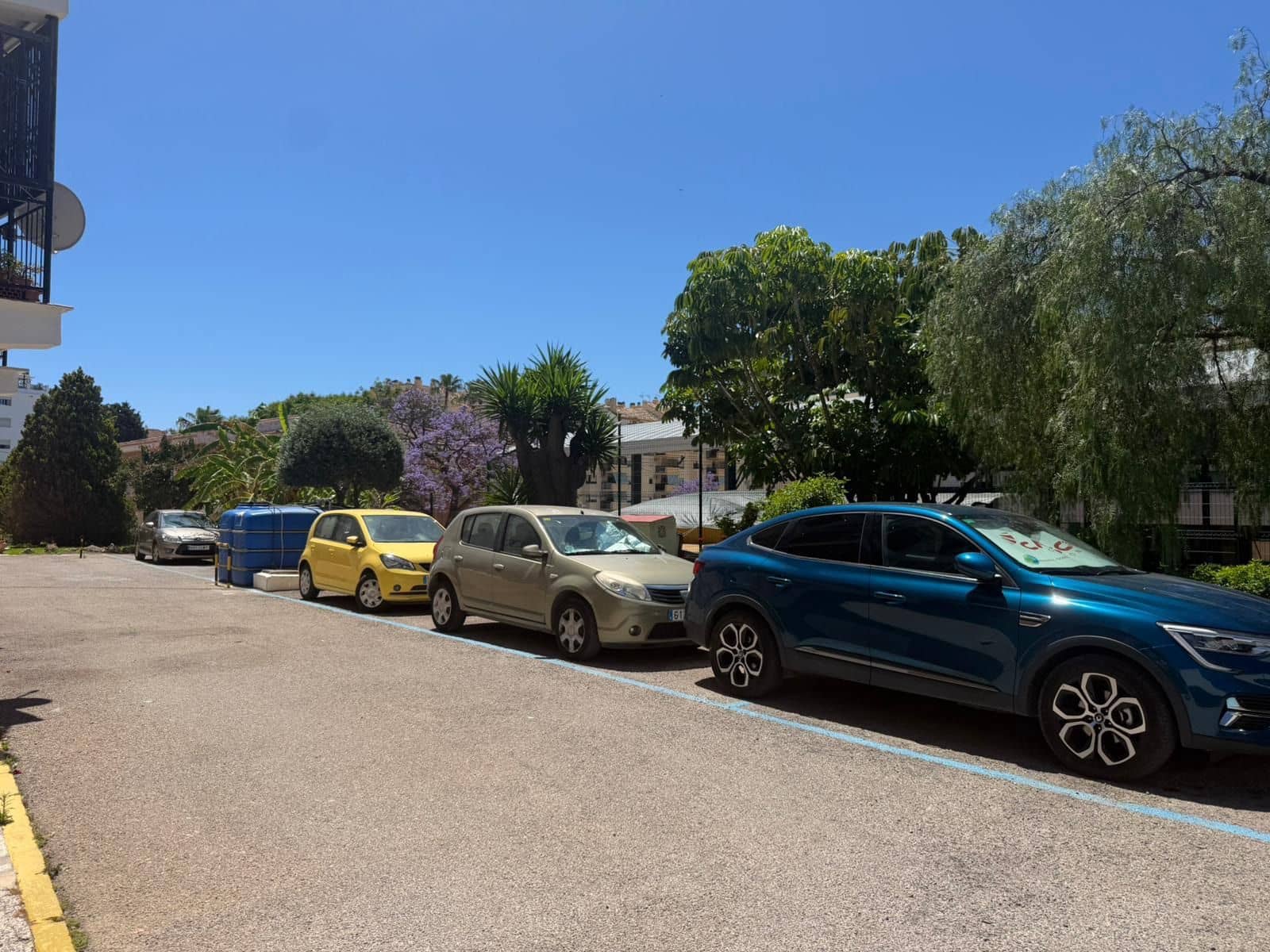 3 makuuhuone Asunto myytävänä paikassa Fuengirola mukana uima-altaan 
autotalli - 329 900 € (Ref: 9868267)