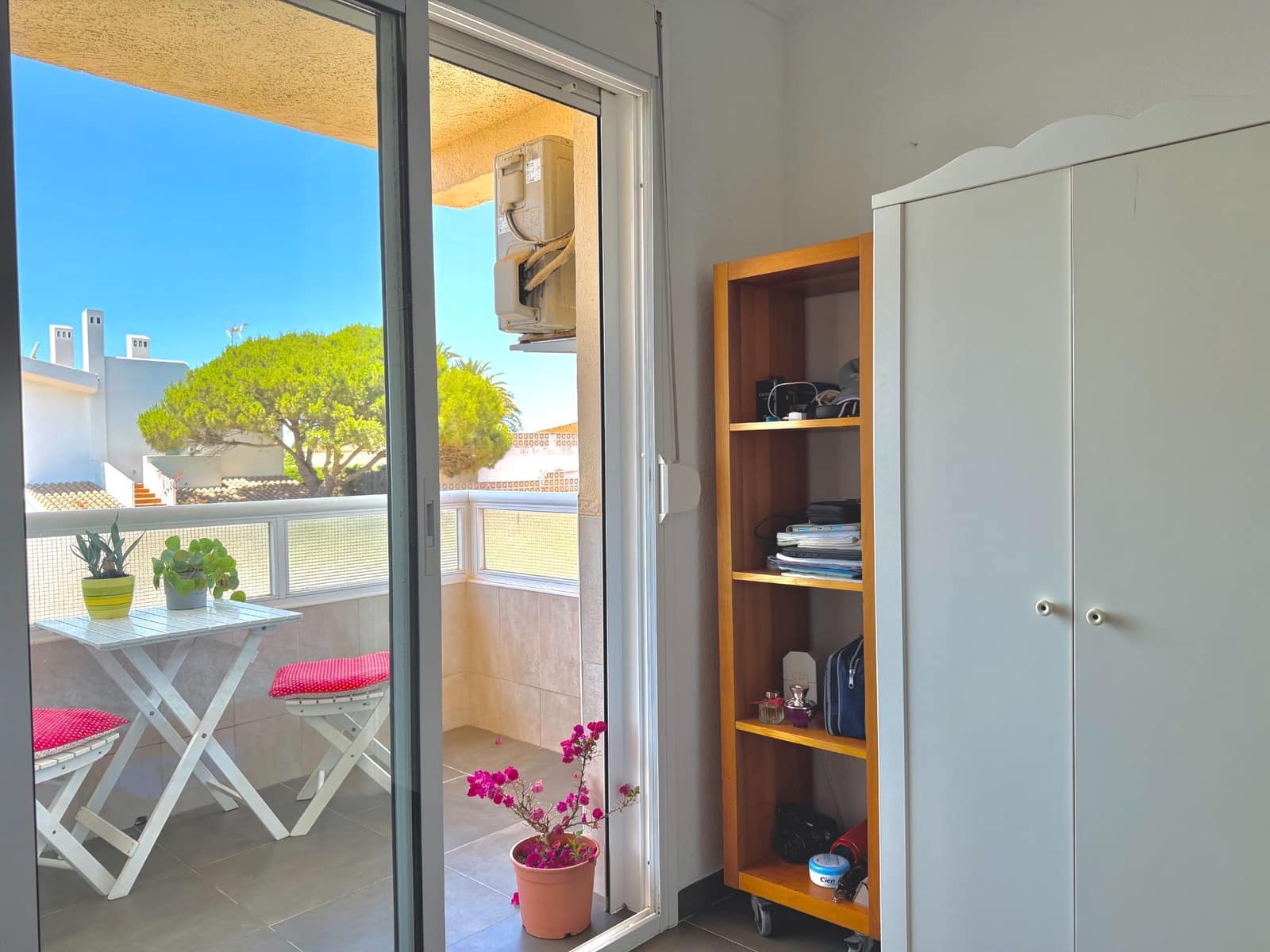 1 bedroom Apartment for sale in Mijas with pool - € 199,900 (Ref: 9889897)