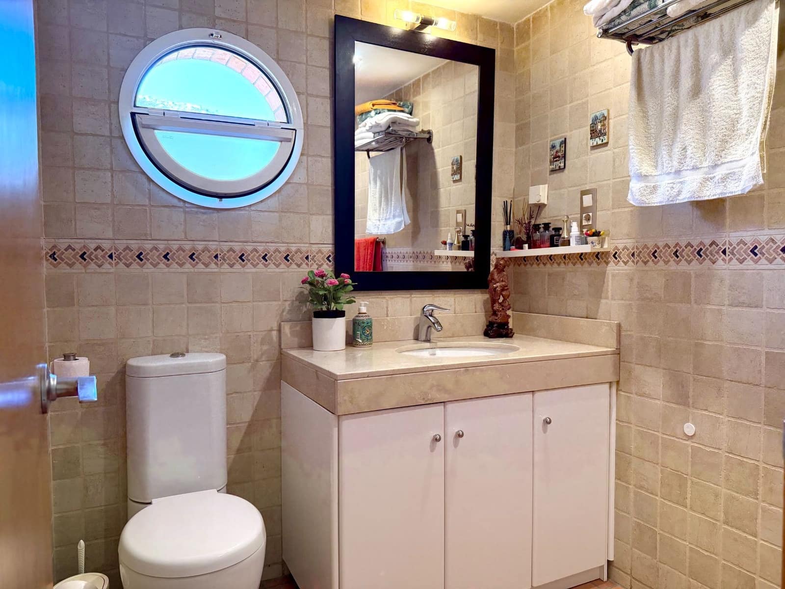 2 sovrum Lägenhet till salu i Benalmadena Costa med pool garage - 344 500 € (Ref: 9903808)