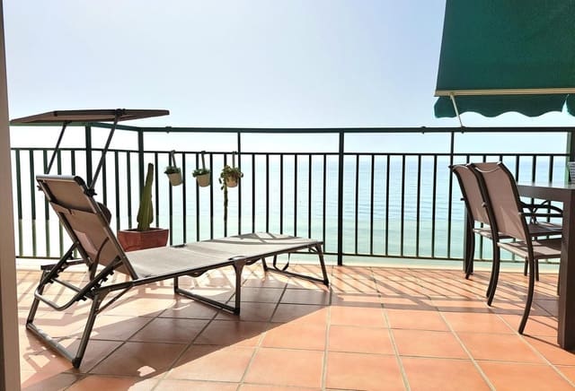 2 soverom Leilighet til leie i Las Gaviotas  - Carvajal, Fuengirola med garasje - € 1 650 (Ref: 9976824)
