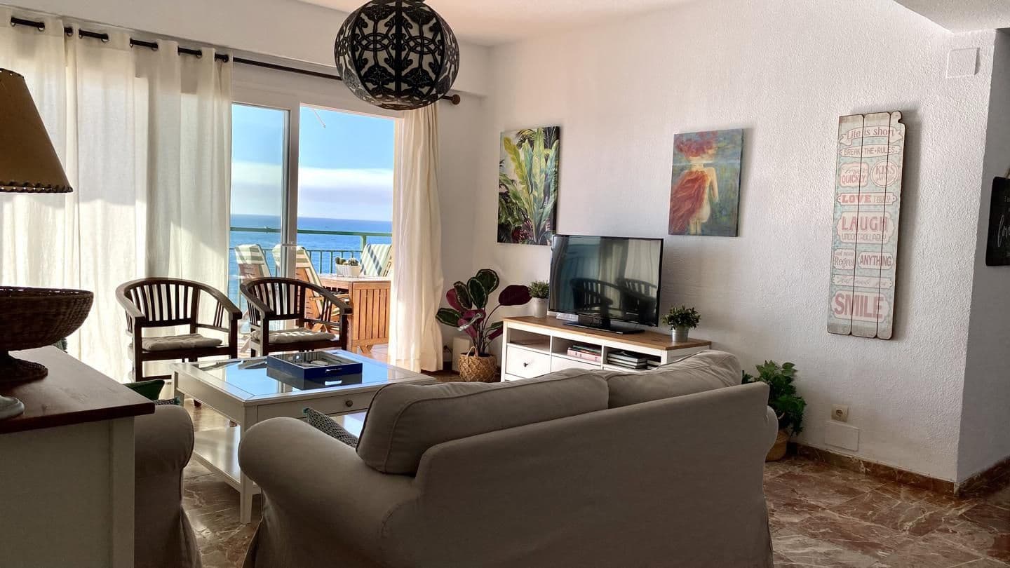 2 soverom Leilighet til leie i Fuengirola med garasje - € 1 650 (Ref: 9976824)