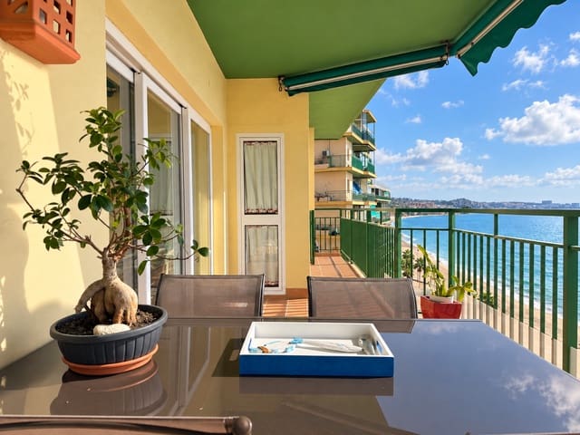 2 soverom Leilighet til leie i Las Gaviotas  - Carvajal, Fuengirola med garasje - € 1 580 (Ref: 9976824)