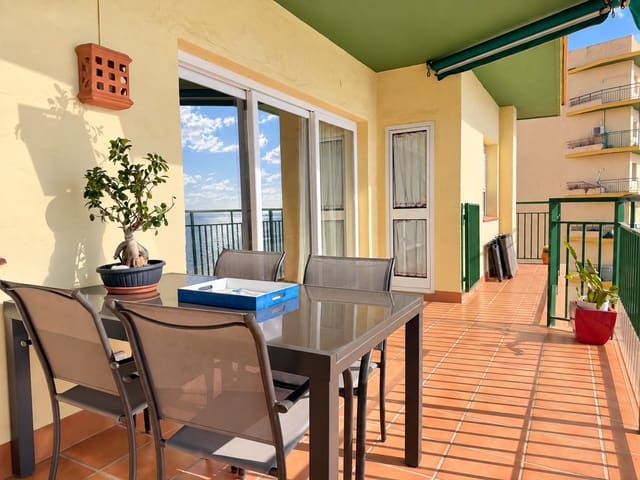 2 soverom Leilighet til leie i Las Gaviotas  - Carvajal, Fuengirola med garasje - € 1 580 (Ref: 9976824)