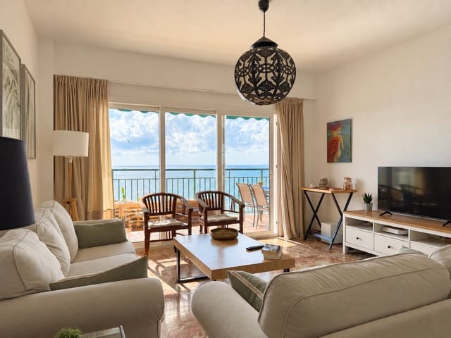 2 soverom Leilighet til leie i Las Gaviotas  - Carvajal, Fuengirola med garasje - € 1 580 (Ref: 9976824)