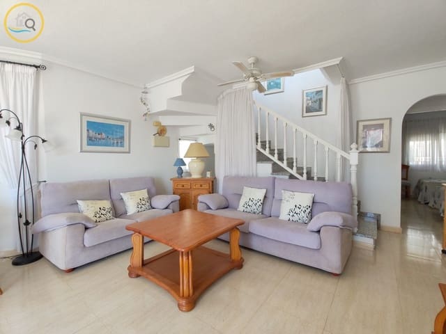 Chalet de 3 habitaciones en Pinar de Campoverde, Pilar de la Horadada en venta con piscina garaje - 299.000 € (Ref: 10001036)