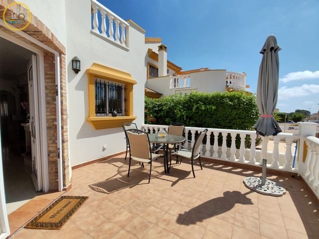 Chalet de 3 habitaciones en Pinar de Campoverde, Pilar de la Horadada en venta con piscina garaje - 299.000 € (Ref: 10001036)