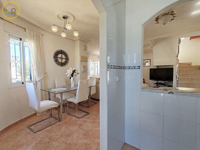 3 sypialnia Willa na sprzedaż w Pinar de Campoverde, Pilar de la Horadada z basenem garażem - 290 000 € (Ref: 10117500)