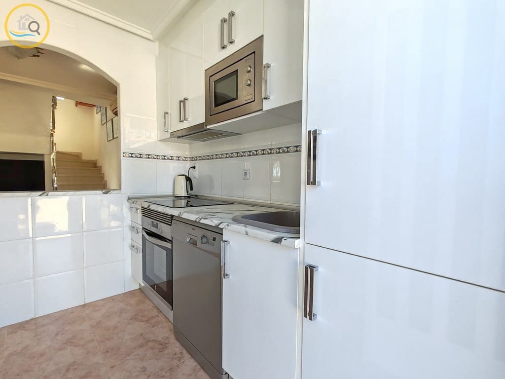 3 soveværelse Villa til salg i Pinar de Campoverde med swimmingpool garage - € 290.000 (Ref: 10117500)