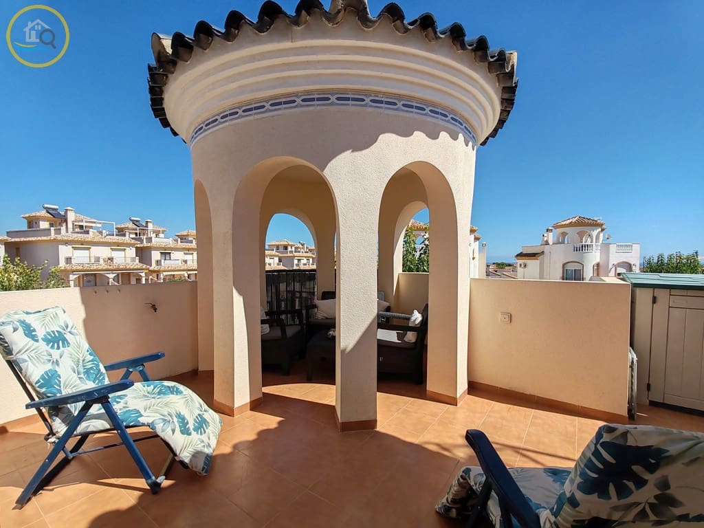3 soveværelse Villa til salg i Pinar de Campoverde med swimmingpool garage - € 290.000 (Ref: 10117500)