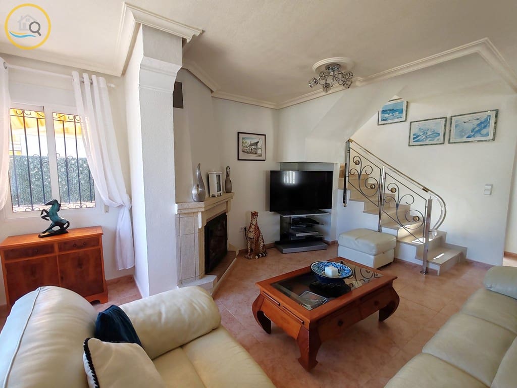 3 soveværelse Villa til salg i Pinar de Campoverde med swimmingpool garage - € 290.000 (Ref: 10117500)