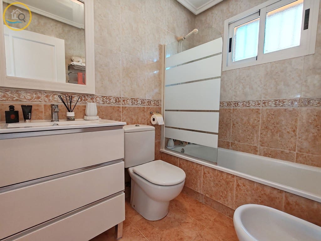 3 soveværelse Villa til salg i Pinar de Campoverde med swimmingpool garage - € 290.000 (Ref: 10117500)