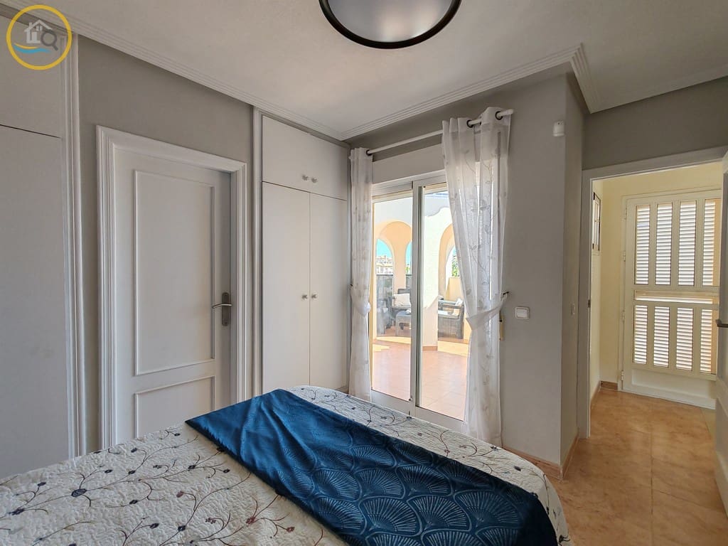 3 soveværelse Villa til salg i Pinar de Campoverde med swimmingpool garage - € 290.000 (Ref: 10117500)