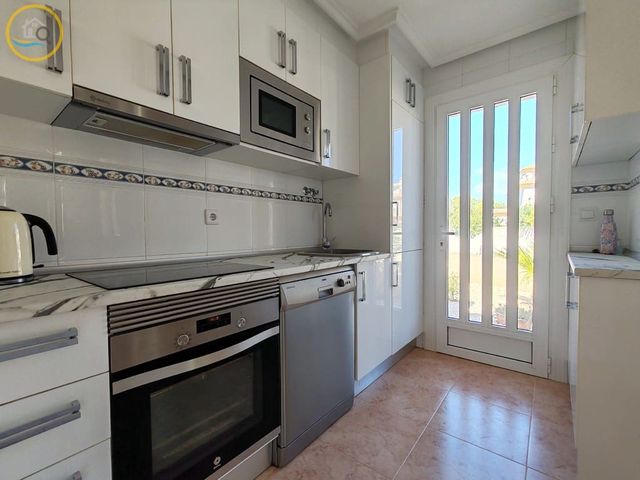3 sypialnia Willa na sprzedaż w Pinar de Campoverde, Pilar de la Horadada z basenem garażem - 290 000 € (Ref: 10117500)