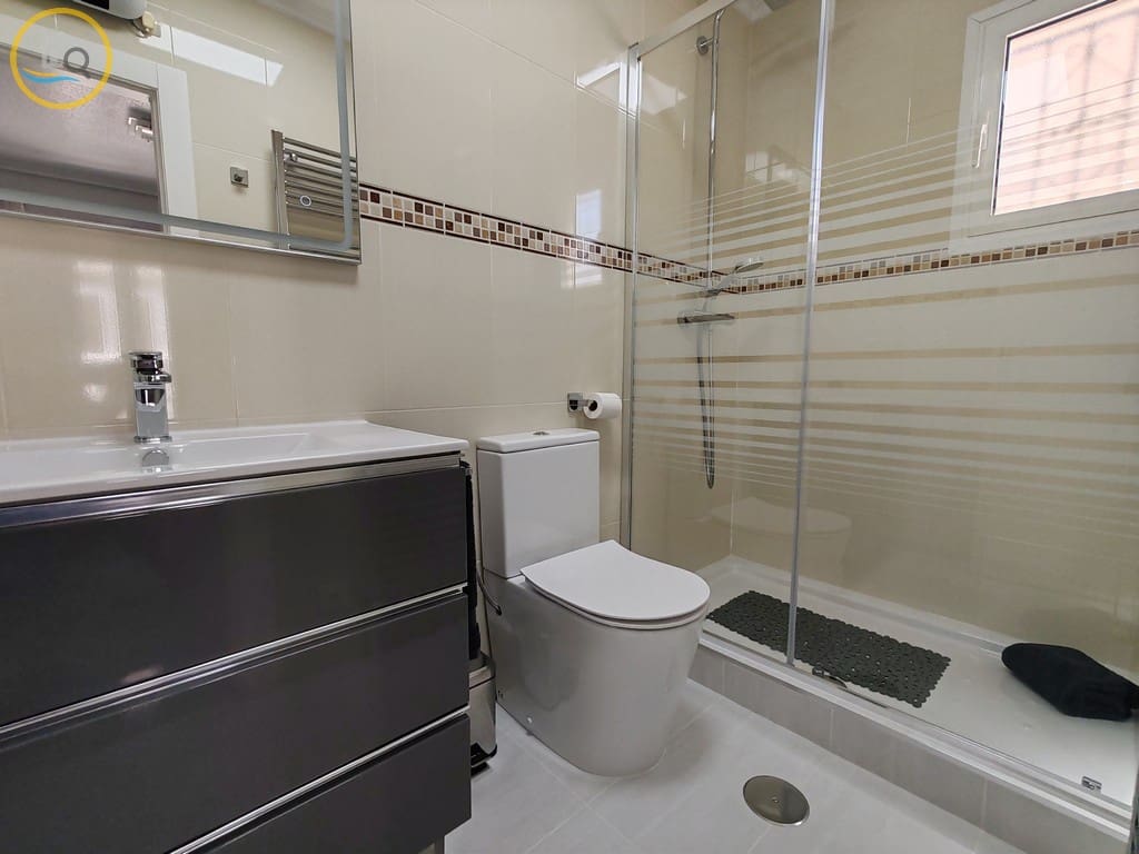 4 slaapkamer Villa te koop in Pinar de Campoverde met zwembad garage - € 305.000 (Ref: 10130284)
