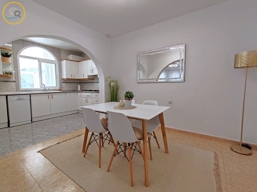 3 soverom Villa til salgs i Pinar de Campoverde med svømmebasseng garasje - € 450 000 (Ref: 10163490)