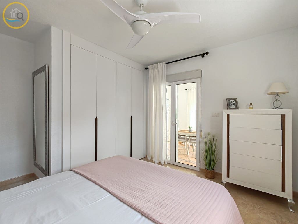 3 soverom Villa til salgs i Pinar de Campoverde med svømmebasseng garasje - € 450 000 (Ref: 10163490)