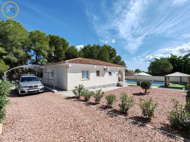 3 slaapkamer Villa te koop in Pinar de Campoverde, Pilar de la Horadada met zwembad garage - € 450.000 (Ref: 10163490)