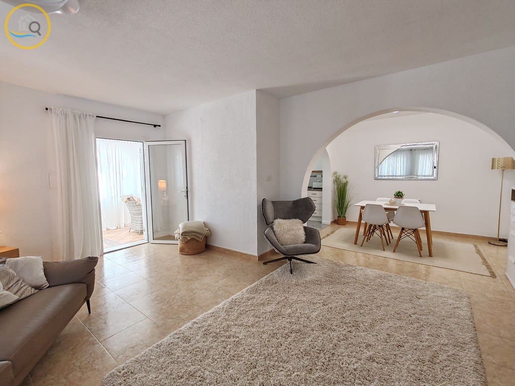 3 soverom Villa til salgs i Pinar de Campoverde med svømmebasseng garasje - € 450 000 (Ref: 10163490)