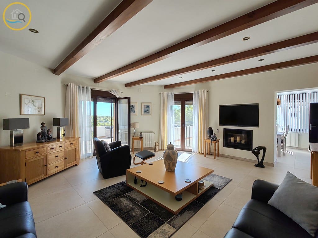 4 soveværelse Villa til salg i Pinar de Campoverde med swimmingpool - € 650.000 (Ref: 10163493)