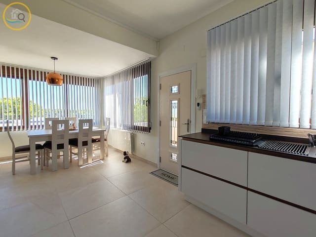 4 slaapkamer Villa te koop in Pinar de Campoverde, Pilar de la Horadada met zwembad - € 650.000 (Ref: 10163493)