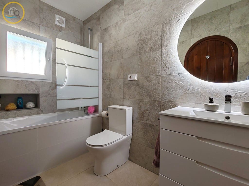 4 soveværelse Villa til salg i Pinar de Campoverde med swimmingpool - € 650.000 (Ref: 10163493)