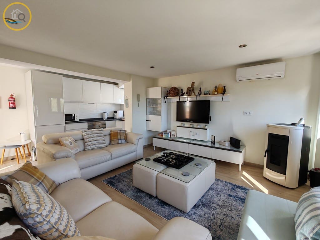 4 soveværelse Villa til salg i Pinar de Campoverde med swimmingpool - € 650.000 (Ref: 10163493)