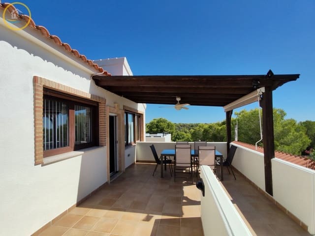 4 slaapkamer Villa te koop in Pinar de Campoverde, Pilar de la Horadada met zwembad - € 650.000 (Ref: 10163493)