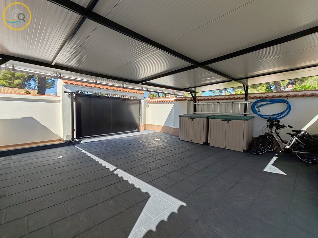 4 soveværelse Villa til salg i Pinar de Campoverde med swimmingpool - € 650.000 (Ref: 10163493)