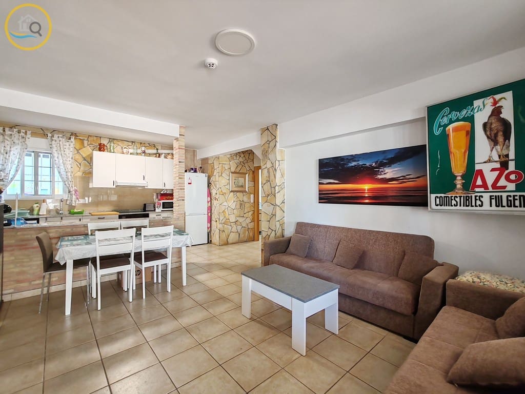 3 bedroom Villa for sale in Pinar de Campoverde with garage - € 345,000 (Ref: 10163504)