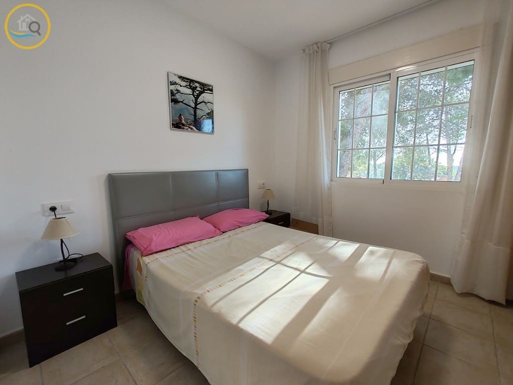 3 bedroom Villa for sale in Pinar de Campoverde with garage - € 345,000 (Ref: 10163504)