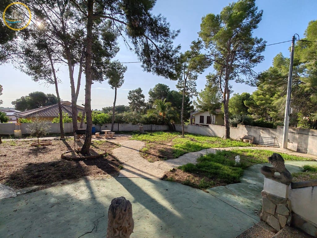 3 bedroom Villa for sale in Pinar de Campoverde with garage - € 345,000 (Ref: 10163504)