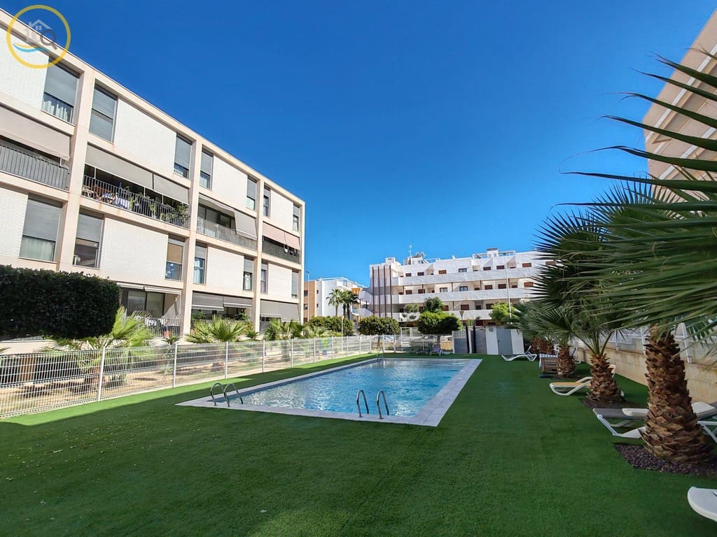 3 soveværelse Lejlighed til salg i Orihuela Costa med swimmingpool garage - € 295.000 (Ref: 10179241)