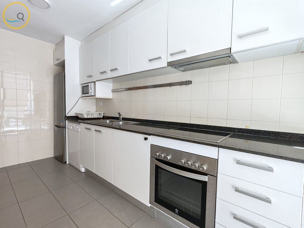3 soveværelse Lejlighed til salg i Orihuela Costa med swimmingpool garage - € 295.000 (Ref: 10179241)