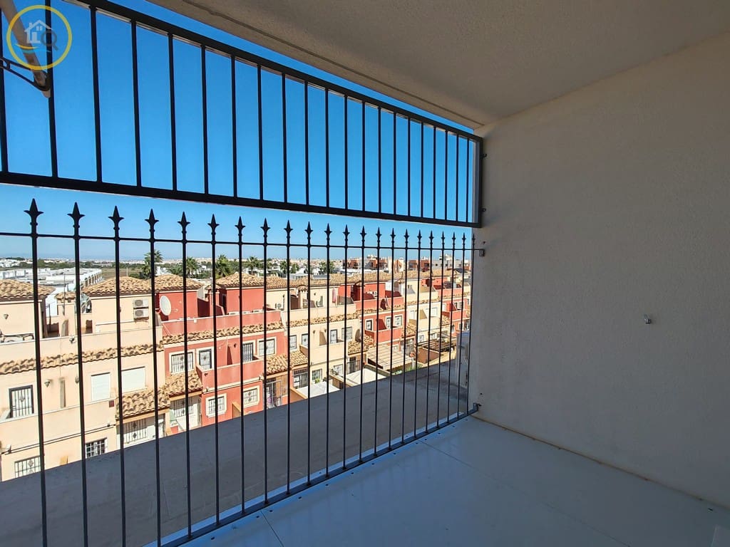 3 soveværelse Lejlighed til salg i Orihuela Costa med swimmingpool garage - € 295.000 (Ref: 10179241)